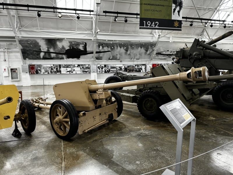 pak40